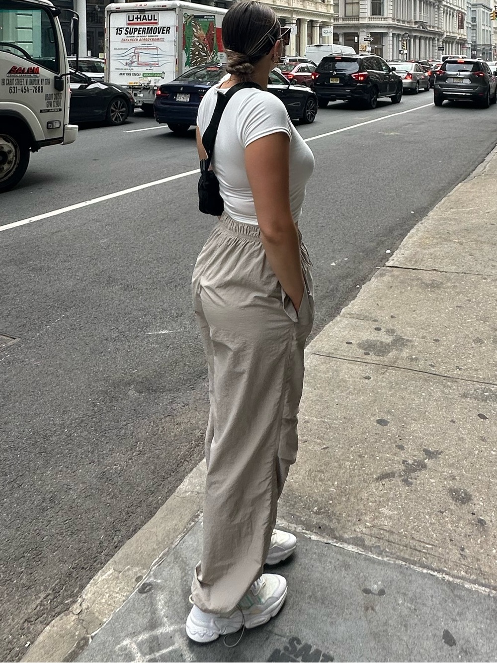 Women’s parachute pants - Light Beige